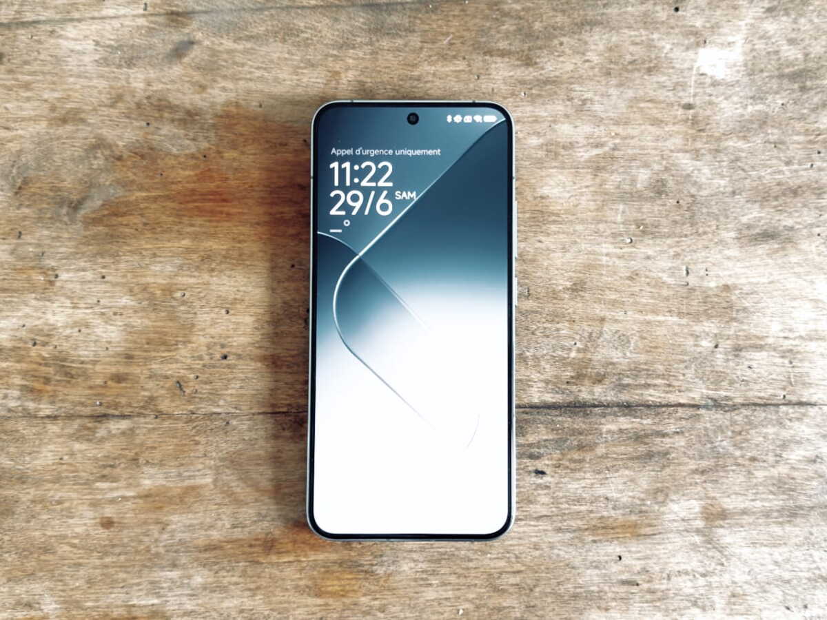 découvrez quel modèle choisir en 2026 entre le xiaomi 13 et le xiaomi 14 grâce à notre comparaison complète des caractéristiques, performances et innovations.