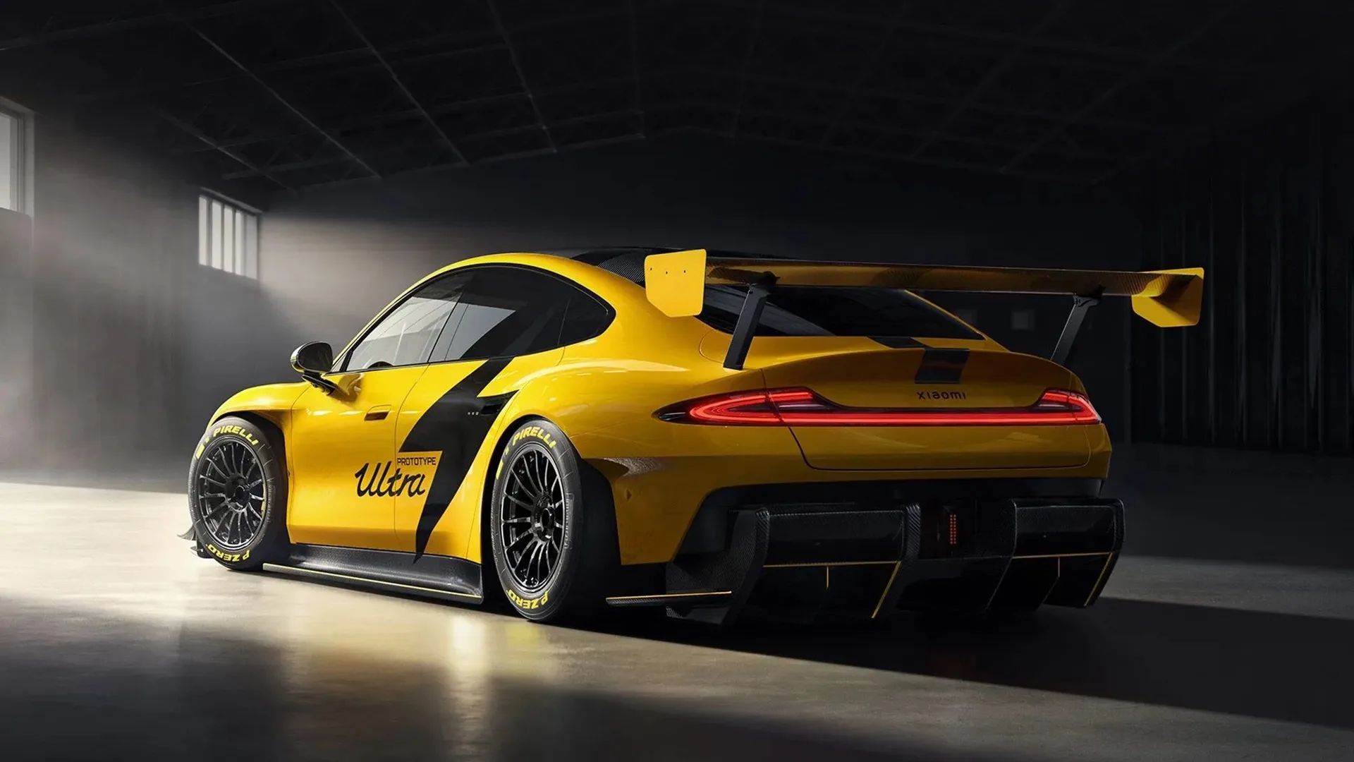 découvrez la xiaomi su7, la nouvelle berline électrique alliant performance, design moderne et technologie de pointe pour une expérience de conduite exceptionnelle.