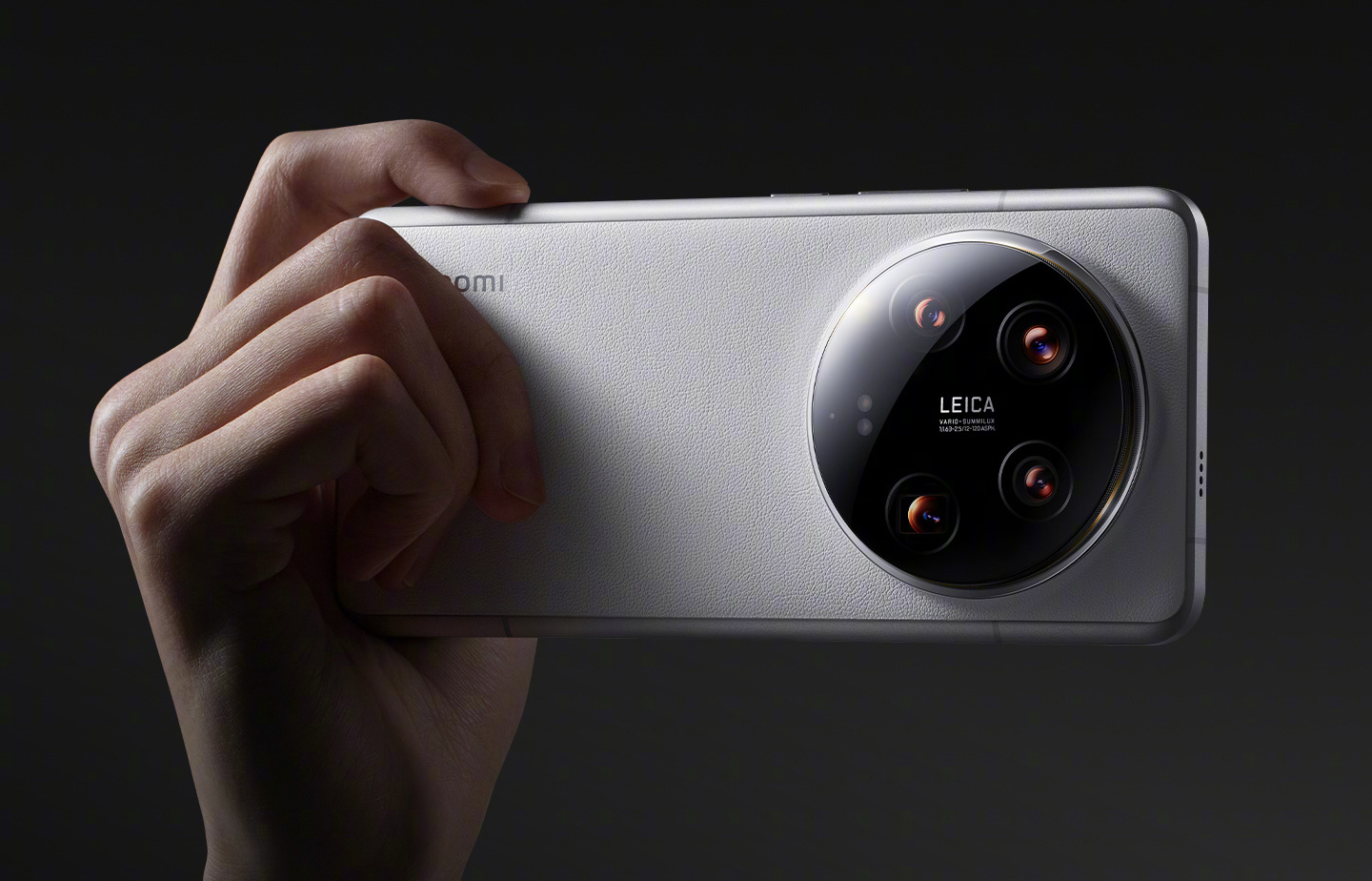 profitez de la baisse de prix du xiaomi 15 ultra ! découvrez les meilleures offres et promotions pour acheter ce smartphone haut de gamme à un tarif exceptionnel.