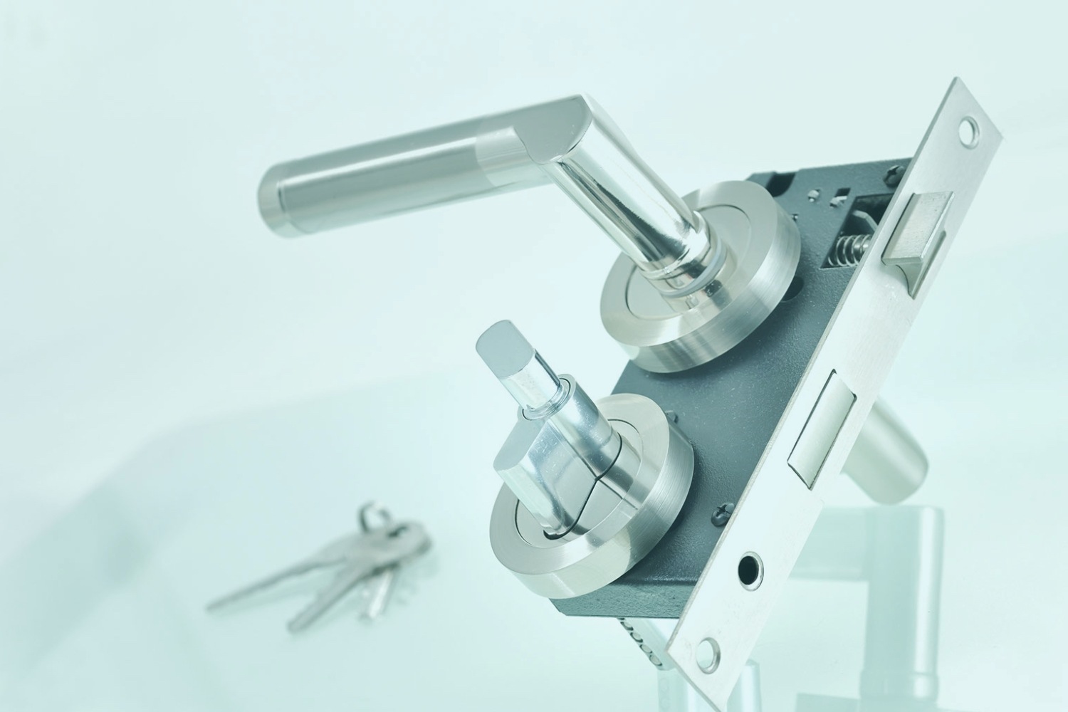 découvrez la serrure connectée linus l2 lite de yale, alliant sécurité intelligente et facilité d'utilisation pour protéger votre domicile avec style.