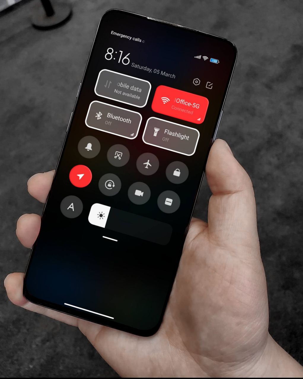 découvrez comment installer et personnaliser le thème oneplus sur votre smartphone xiaomi pour un look élégant et performant.