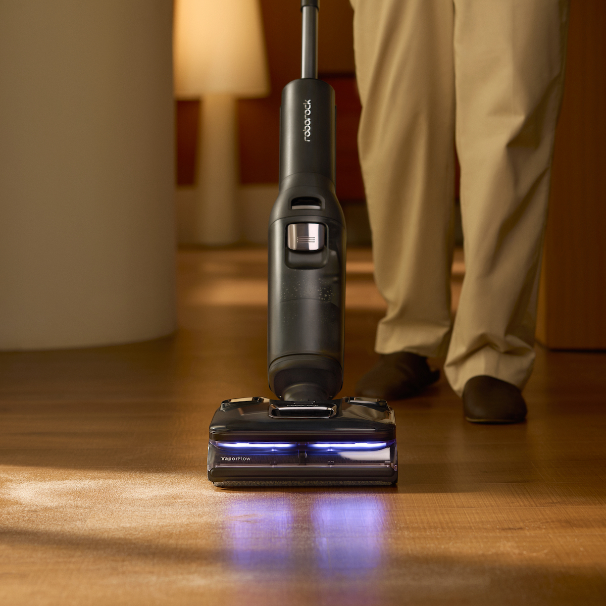 découvrez le roborock, votre solution innovante pour la désinfection des sols, alliant efficacité et facilité d'utilisation pour un intérieur parfaitement propre.